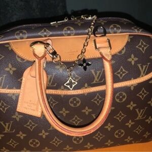 Absolutely stunning dueaville immaculate condition ❤️beautifully done